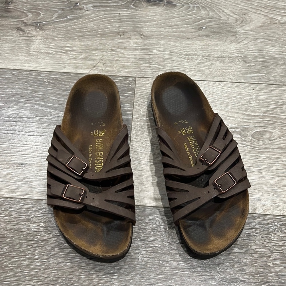 BIRKENSTOCK SANDALS | SIZE 36